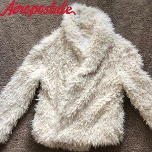 Creamy White Fluffy Fuzzy Aeropostale jacket (s)